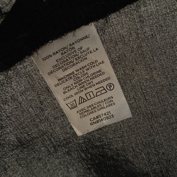 Loft black flutter detail boxy woven tank shirt with lace details in front - Picture 5 of 7